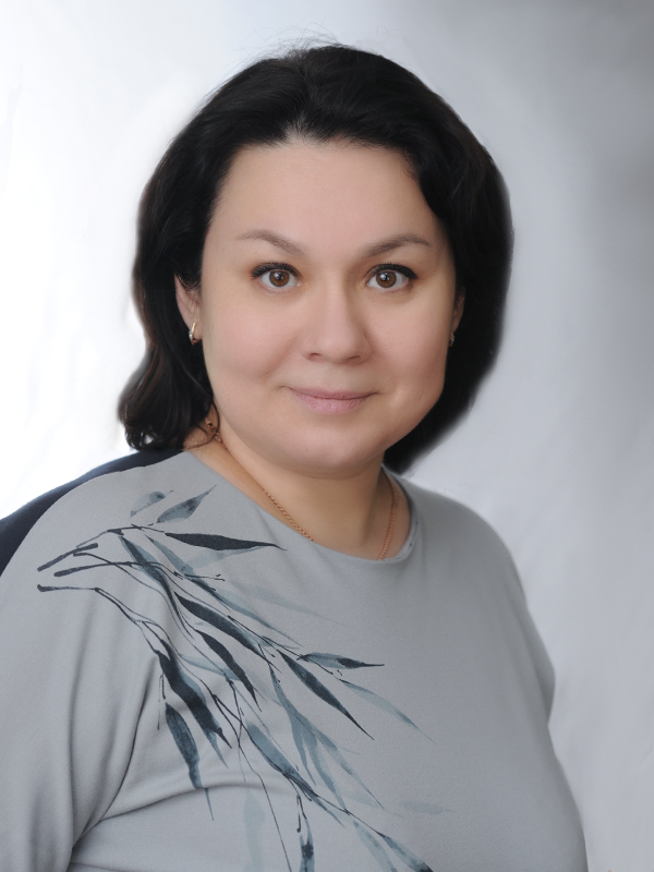 Шинковская Эльвира Мугиновна.